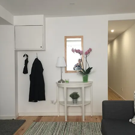 In Alfama Апартаменти *